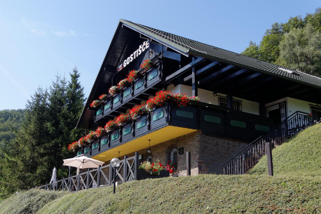 Pod Orehi Guest House Loče pri Poljčanah Dış mekan fotoğraf