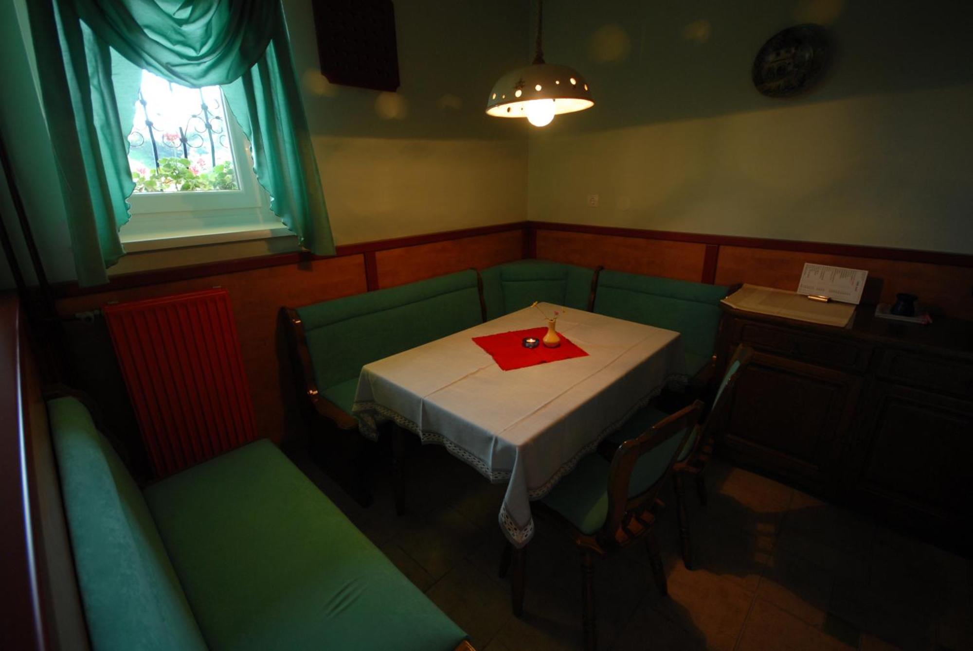 Pod Orehi Guest House Loče pri Poljčanah Dış mekan fotoğraf