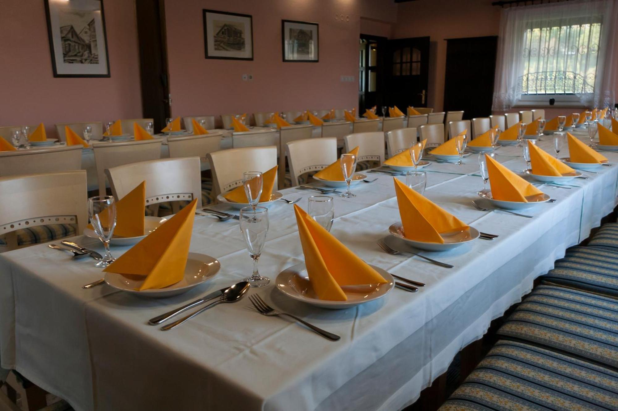Pod Orehi Guest House Loče pri Poljčanah Dış mekan fotoğraf
