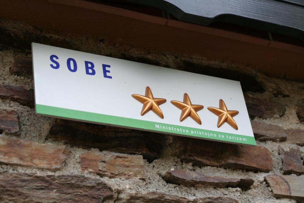 Pod Orehi Guest House Loče pri Poljčanah Dış mekan fotoğraf