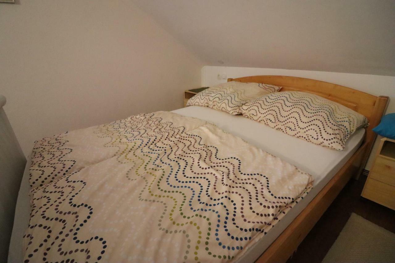 Pod Orehi Guest House Loče pri Poljčanah Dış mekan fotoğraf